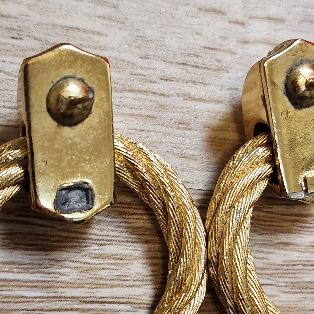 Damaged/Fixed Christian Dior Pave’ Crystals Gold Tone Hoop Earrings. - Picture 5 of 7